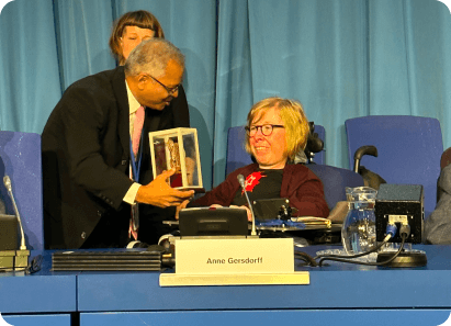 Anne Gersdorff receiving award at the Zero Project event